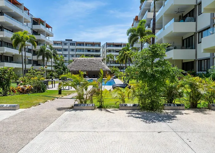 Nuevo Vallarta Lovely 2 Bedroom Condo Pool Front